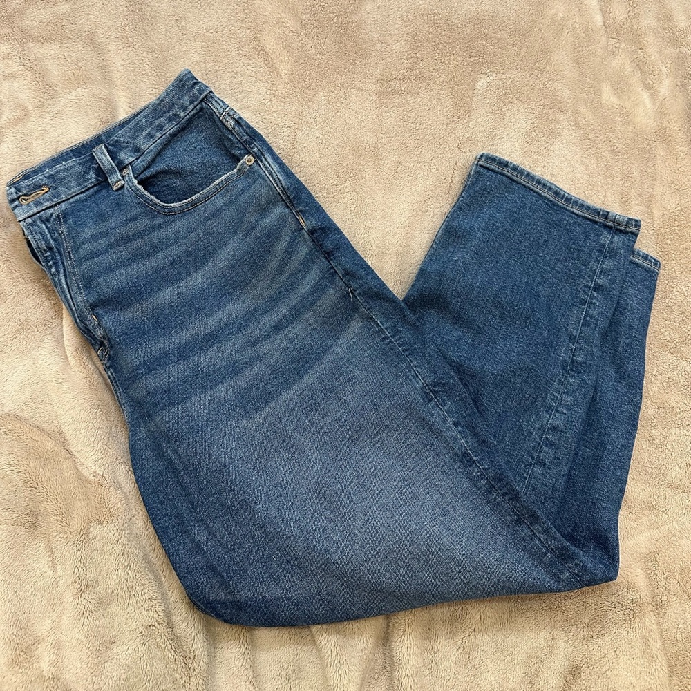 NWOT American Eagle Women's Dark Blue Curvy Mom Jeans, 14 Short